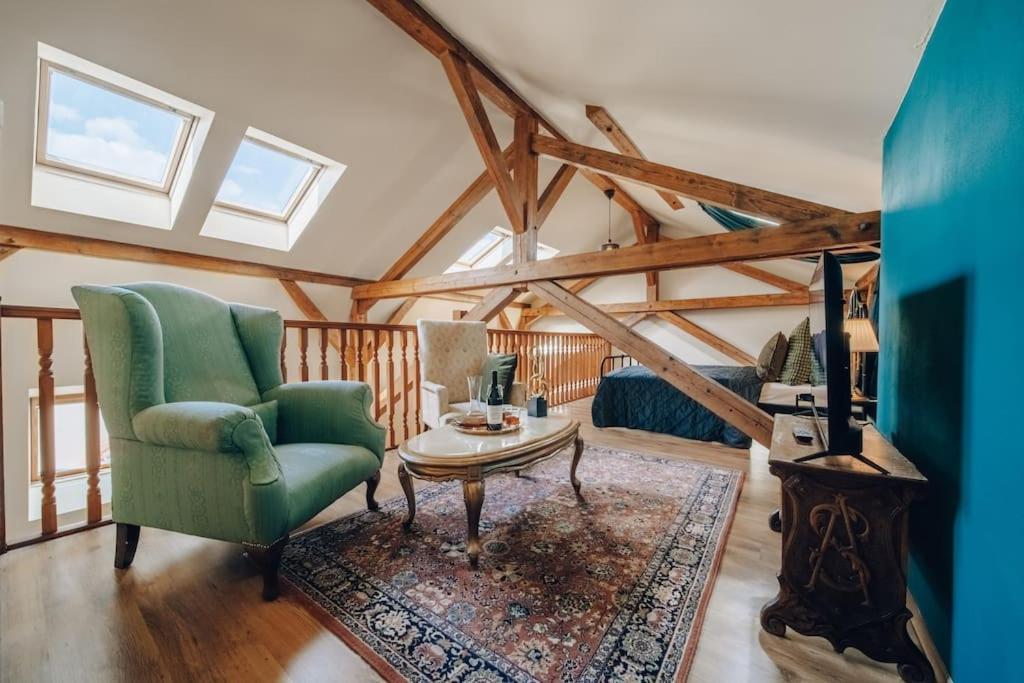 Magnificent Historical Penthouse In The Heart Of Prague公寓 外观 照片