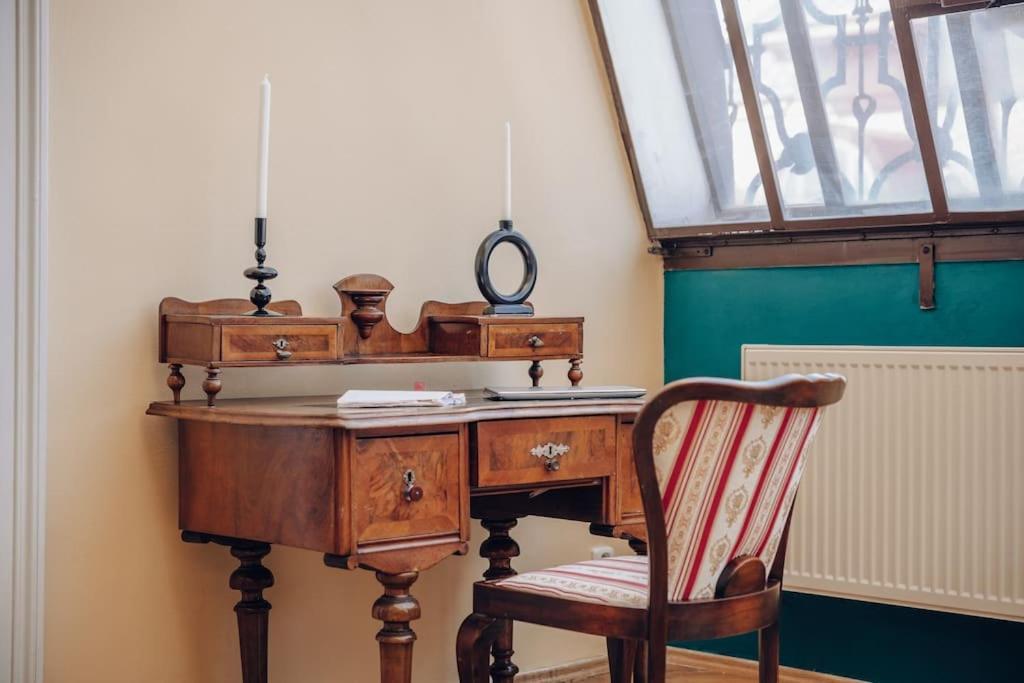Magnificent Historical Penthouse In The Heart Of Prague公寓 外观 照片